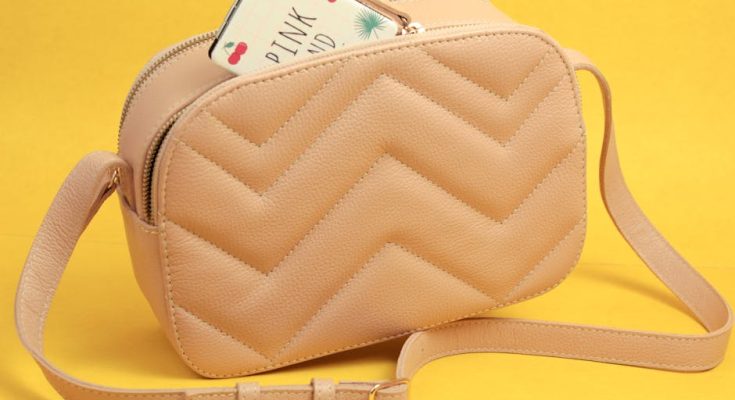 斜背包:時尚與功能的完美結合