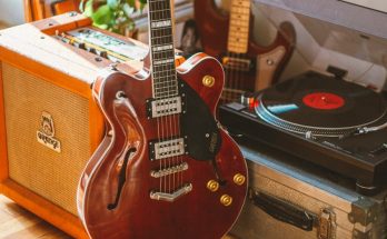 乙烯基地板的應用與選擇：理性解析與教育指引